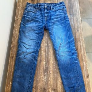 30x32 American Eagle Airflex Skinny fit Blue Jeans